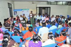 Gayathri_Sakthirajan_speaks_at_insurance_literacy_training_session